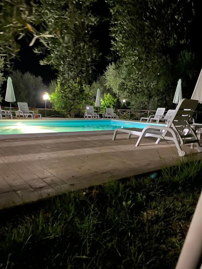 ויאסטה Agriturismo Azzarone מראה חיצוני תמונה
