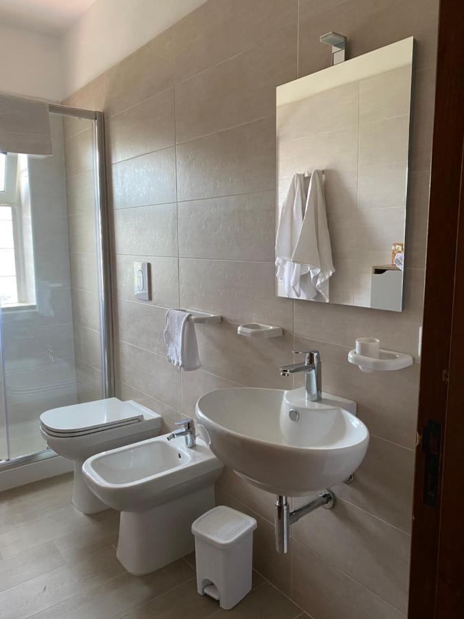 ויאסטה Agriturismo Azzarone מראה חיצוני תמונה