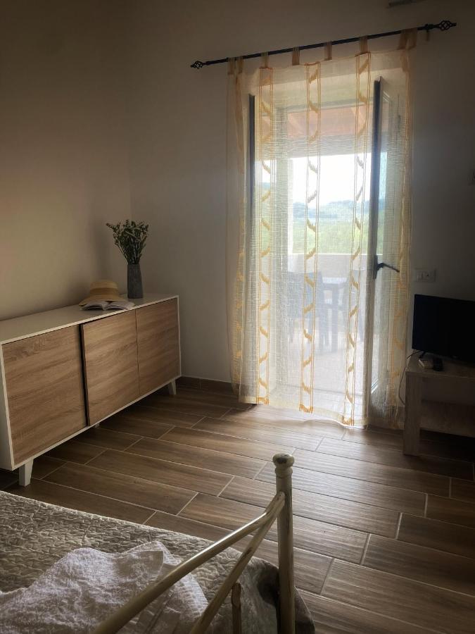ויאסטה Agriturismo Azzarone מראה חיצוני תמונה